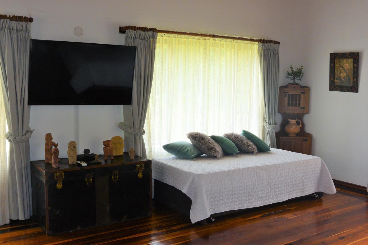 Bed and Breakfast Hacienda El Pinar Del Viento Вилья-де-Лейва Экстерьер фото
